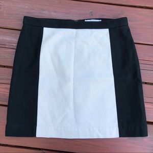 Ann Taylor Loft Black tan skirt Sz 6p